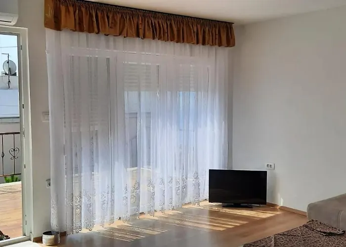 Riva شقة أوباتيا